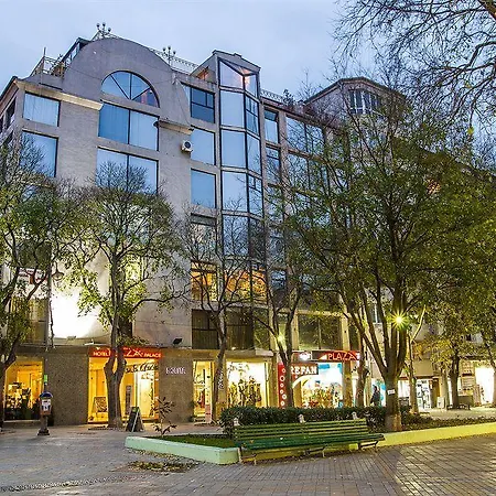 广场酒店 瓦爾納